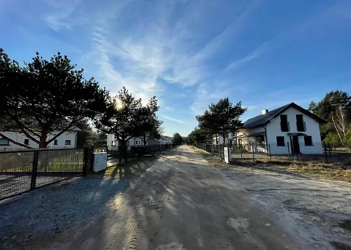 Semesterbostad Pine House Ostrowo (Puck)