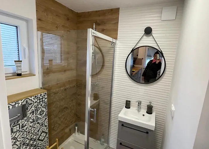 Semesterbostad Pine House *